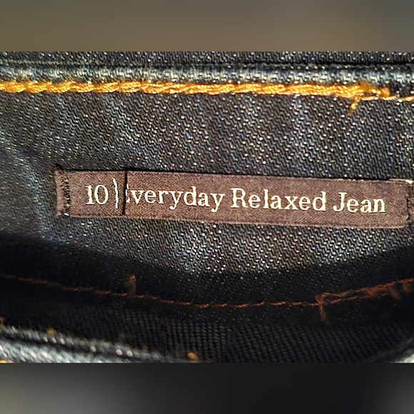 Talbots Everyday Relaxed Jeans CORSICA WASH Size 10 - Picture 4 of 6